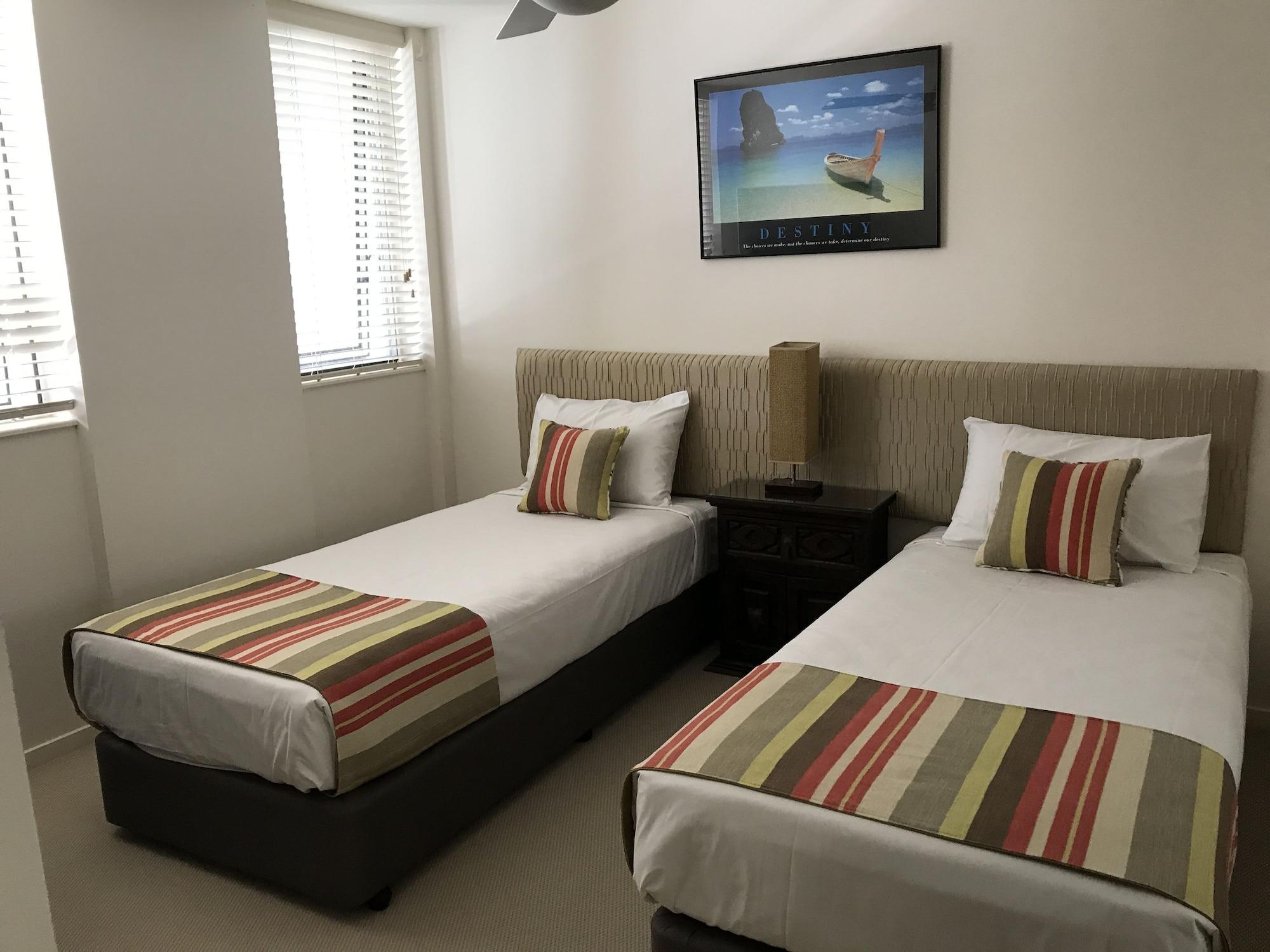 Aspect Caloundra Aparthotel Екстериор снимка