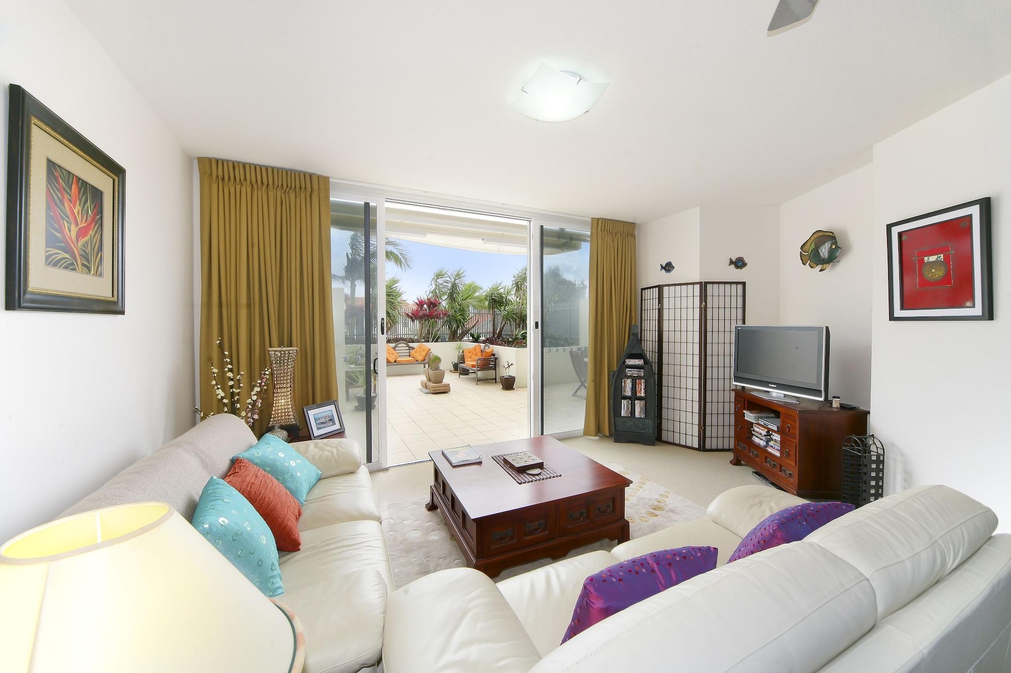 Aspect Caloundra Aparthotel Екстериор снимка