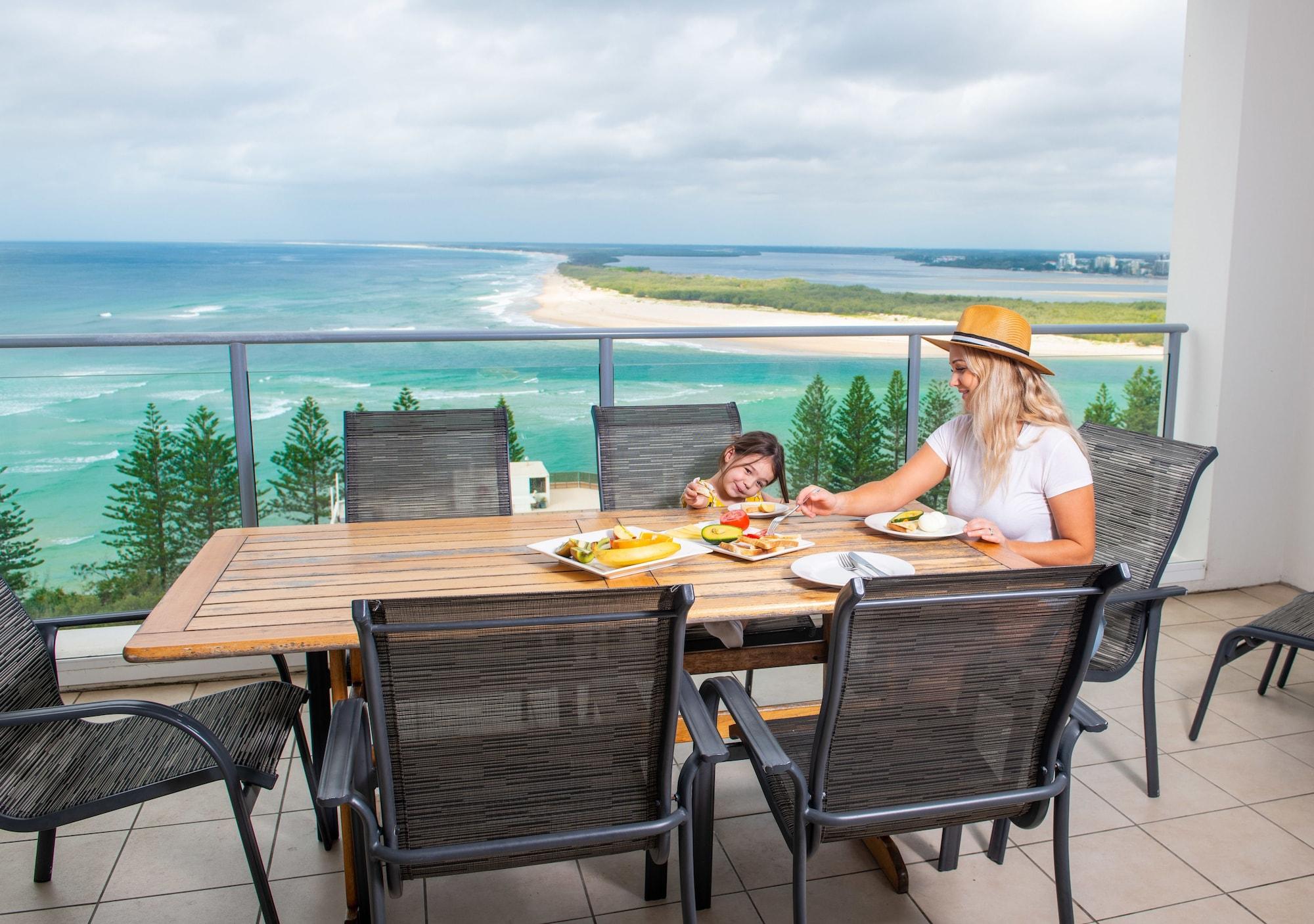 Aspect Caloundra Aparthotel Екстериор снимка