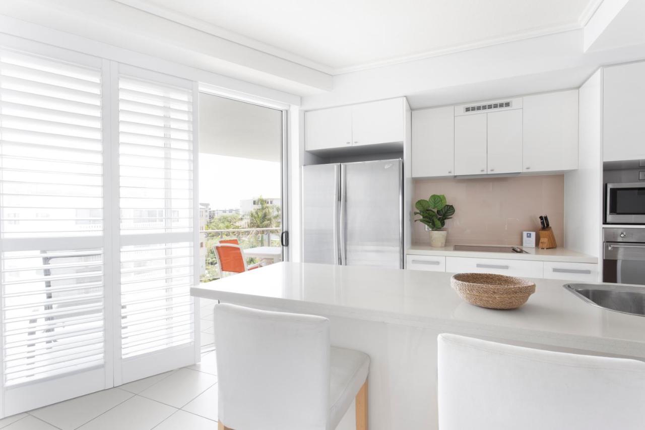 Aspect Caloundra Aparthotel Екстериор снимка
