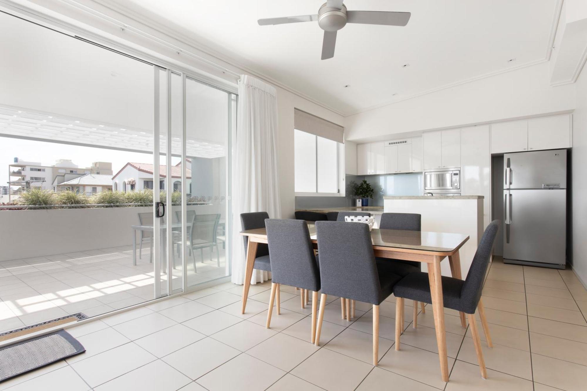 Aspect Caloundra Aparthotel Екстериор снимка