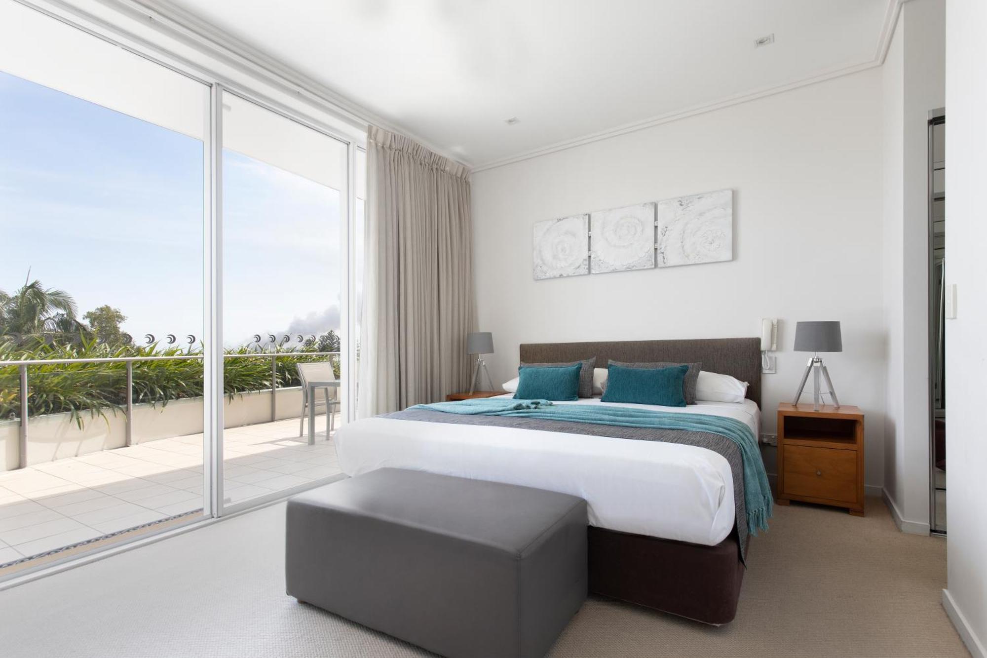 Aspect Caloundra Aparthotel Екстериор снимка