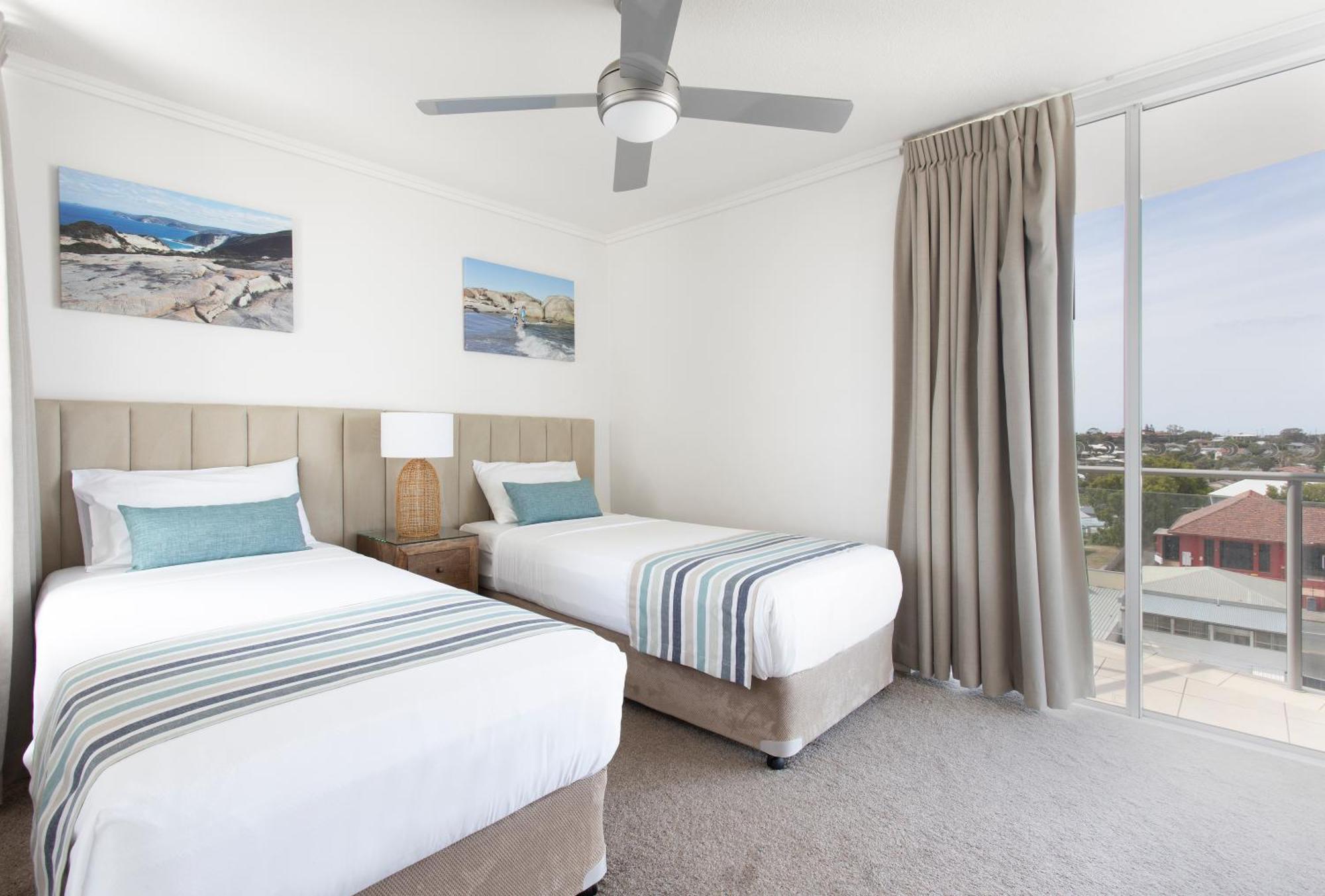 Aspect Caloundra Aparthotel Екстериор снимка