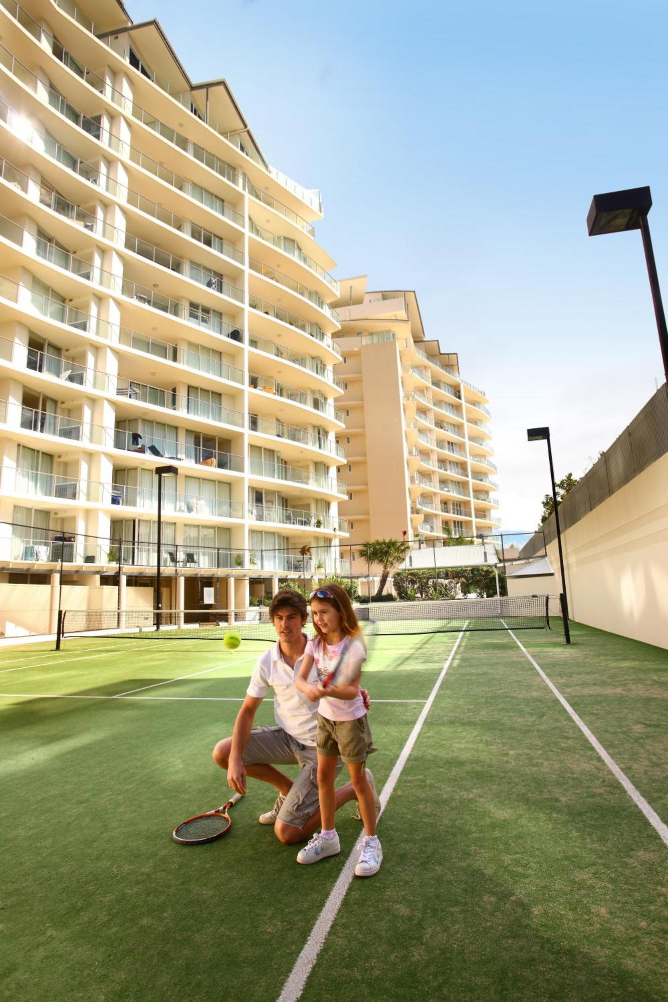 Aspect Caloundra Aparthotel Екстериор снимка